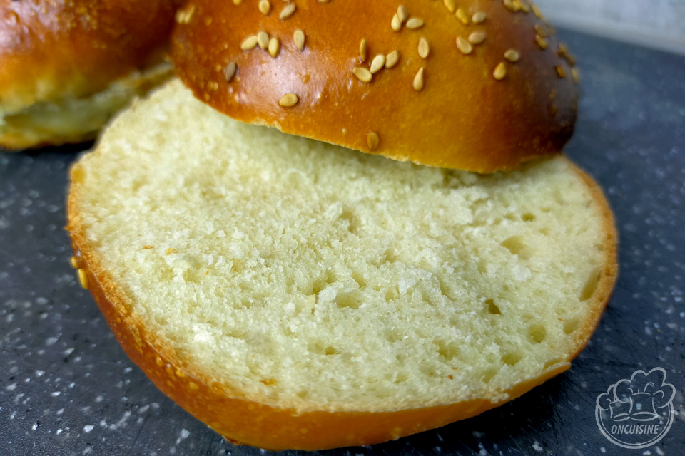 Recette Pain hamburger maison ultime - OnCuisine.fr