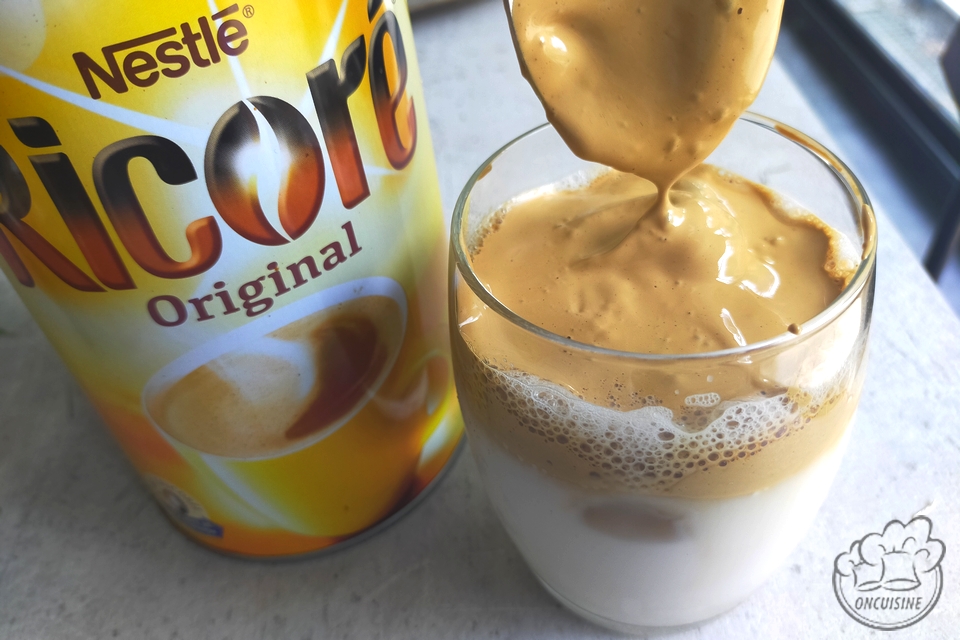 RICORÉ® Lait d'Amande, Café & Chicorée caramel Latte